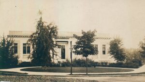 Photograph of the Forest Park Branch Library circa 1909